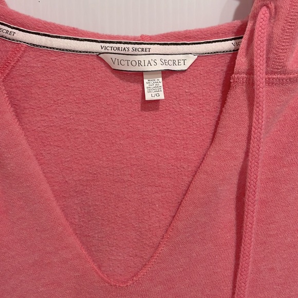 Victoria Secret’s V-Neck Pink Hoodie Sweatshirt Sequin Trim Women’s Size L NWOT - Picture 6 of 15
